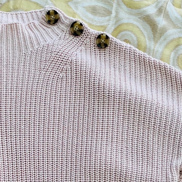 GAP Mockneck Button Shoulder Sweater TALL - Picture 2 of 6